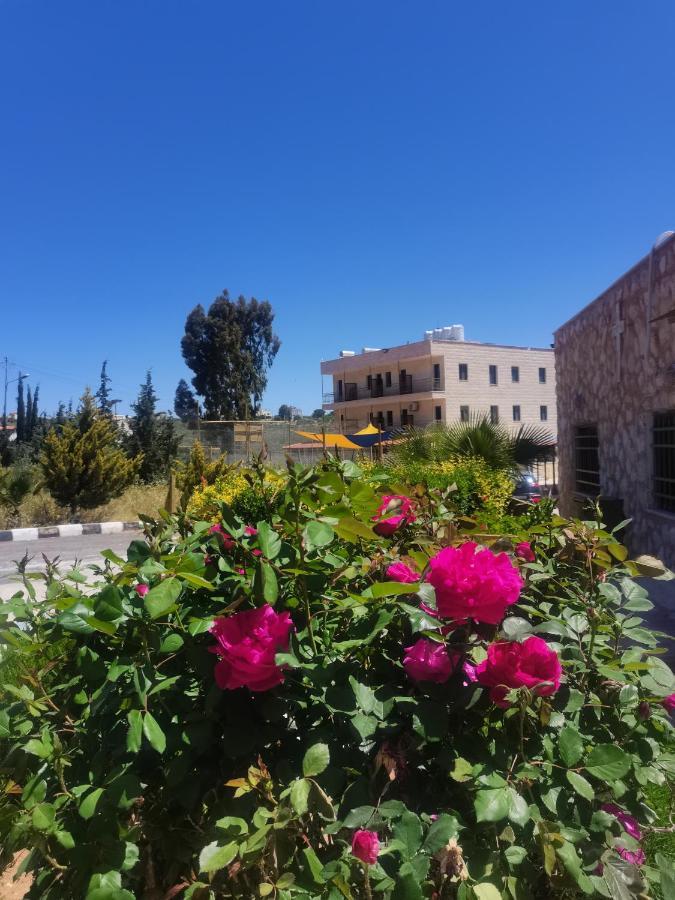 Madaba Camp Resort Exterior foto