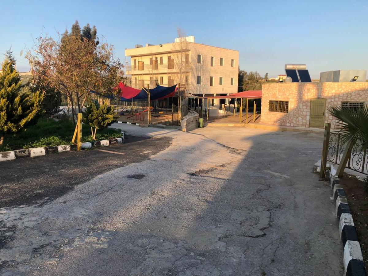 Madaba Camp Resort Exterior foto